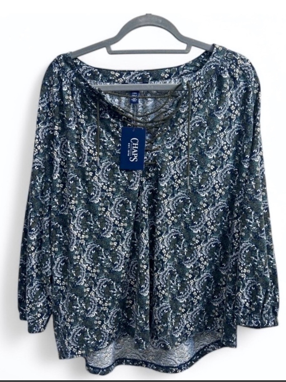 *NWT* Chaps green paisley flowy top